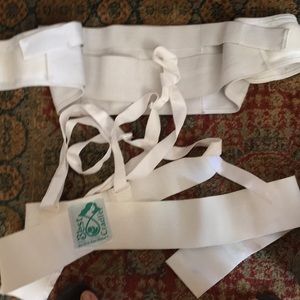 Maternity belt and cradle